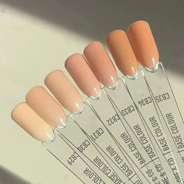 VOL II | 24 RUBBER BASE COLOUR COLLECTION w. swatch ring (CB29-52)