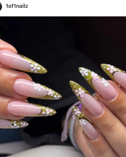 05 | GEL SKYN A’GALORE & CO.