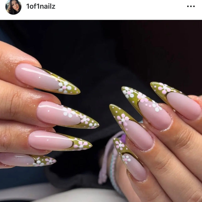 05 | GEL SKYN A’GALORE & CO.